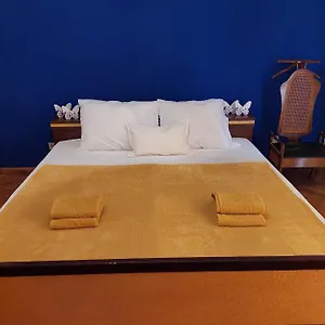 Ostanak kod kuće Eleonora, Split