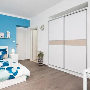 Apartman Dreams, Split
